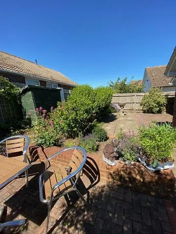 Holiday home 2 Bed Retreat With Amazing See View Brighton